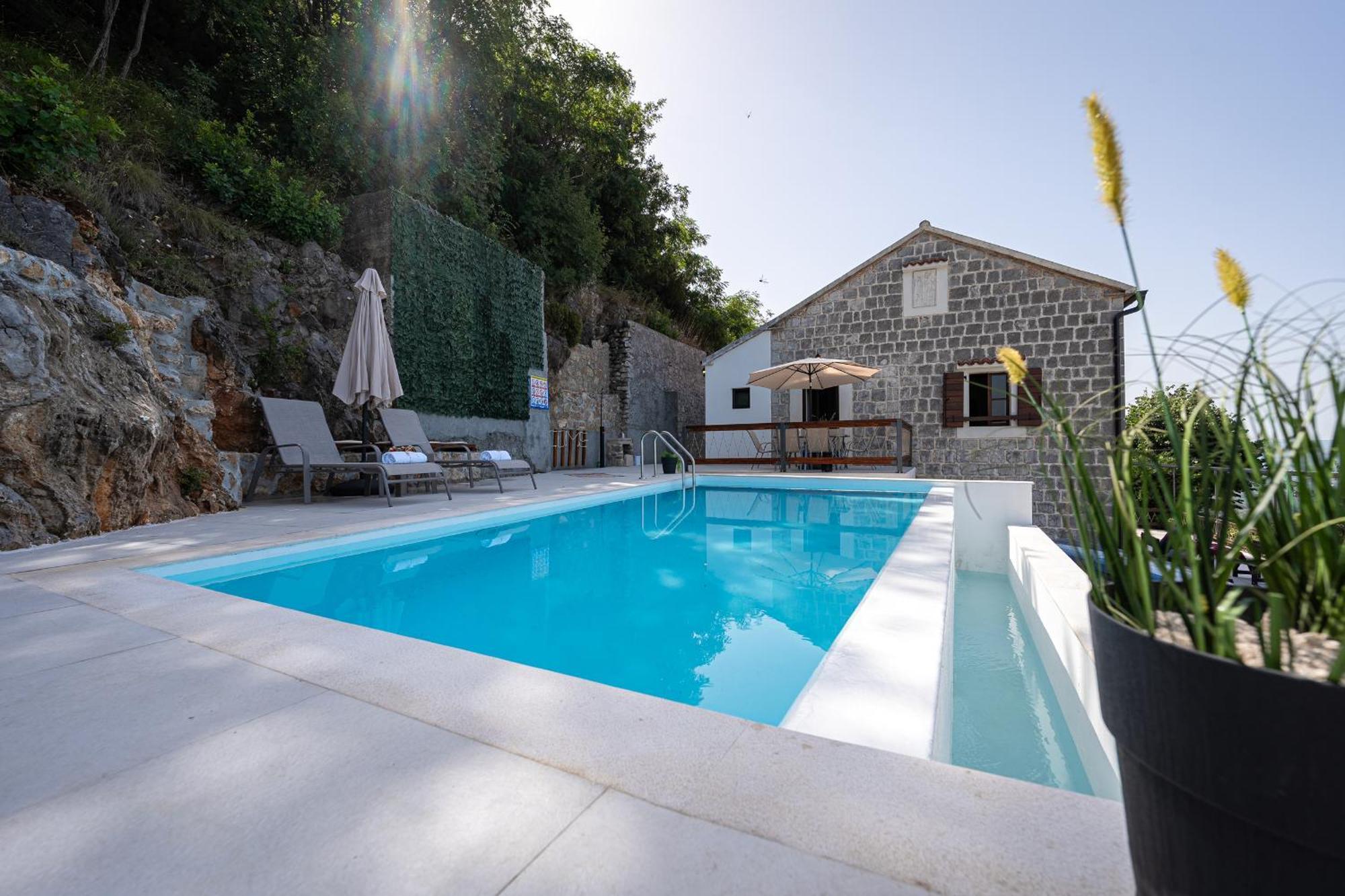 Villa Gorazda Kotor Exterior photo
